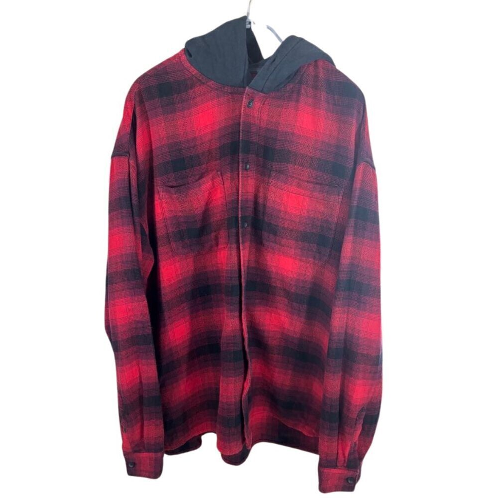 Urban Outfitters Men's Large Plaid Black and Red Flannel Hoodie